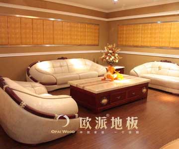 地板加湿保养方法